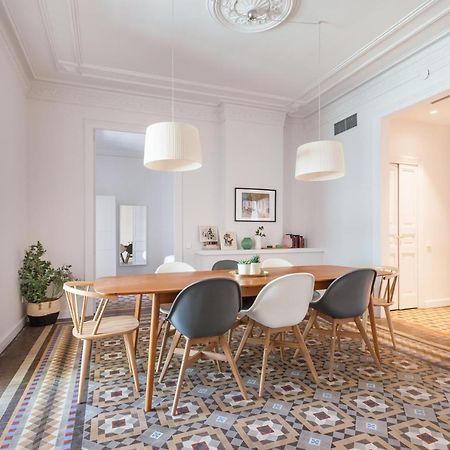 Flateli Pelayo H5 Apartment Barcelona Bagian luar foto