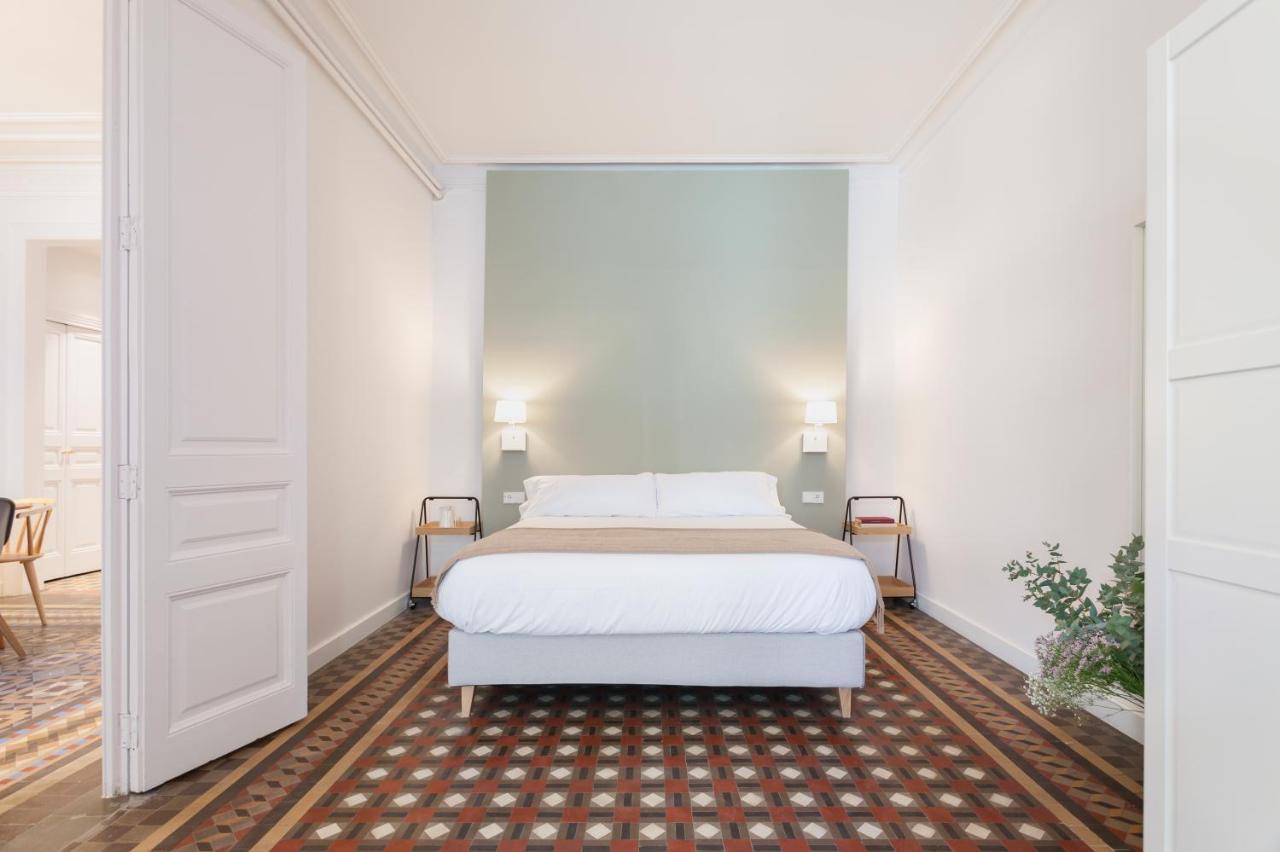 Flateli Pelayo H5 Apartment Barcelona Bagian luar foto