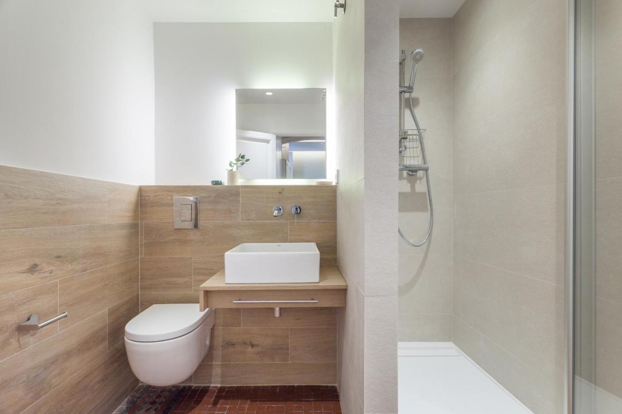 Flateli Pelayo H5 Apartment Barcelona Bagian luar foto