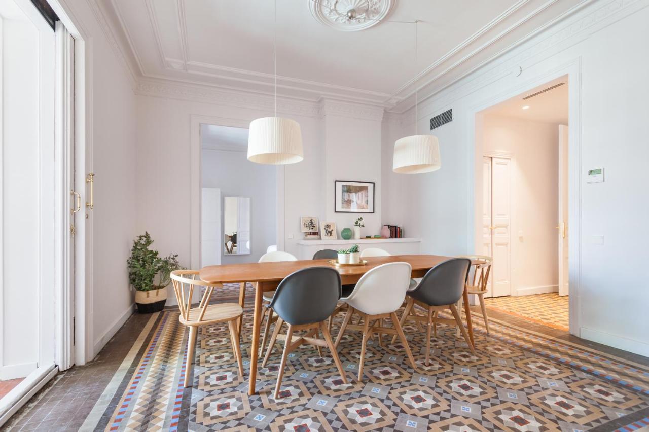 Flateli Pelayo H5 Apartment Barcelona Bagian luar foto